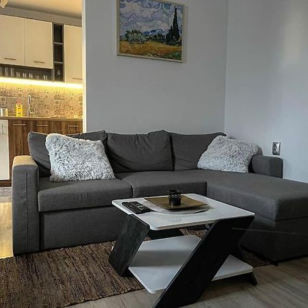 A Flat For A Great Start Apartment โซเฟีย ภายนอก รูปภาพ