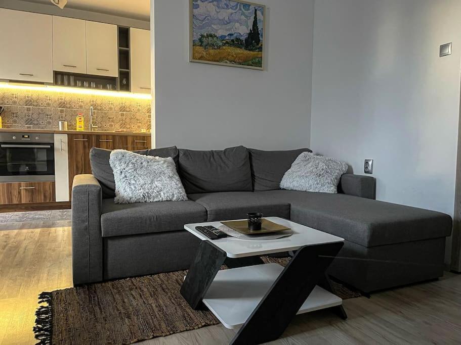 A Flat For A Great Start Apartment โซเฟีย ภายนอก รูปภาพ